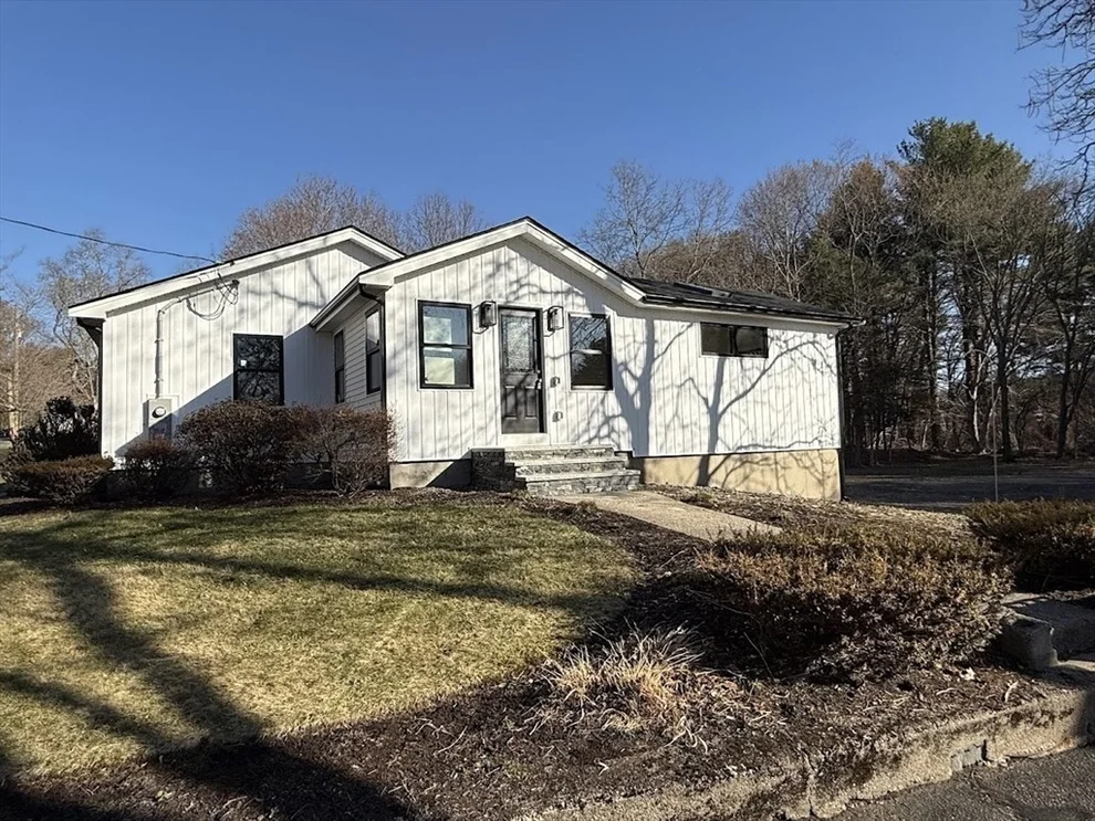 Unit for sale at 104 Spring St, Foxboro, MA 02035