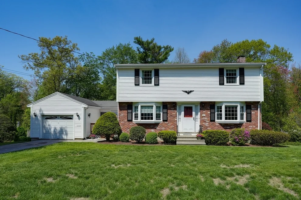 Unit for sale at 16 Laurel, Hudson, MA 01749