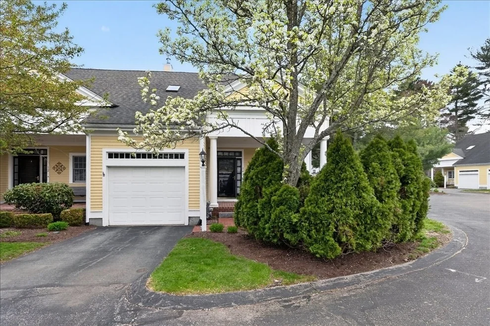 Unit for sale at 14 Whiting Lane, Hingham, MA 02043