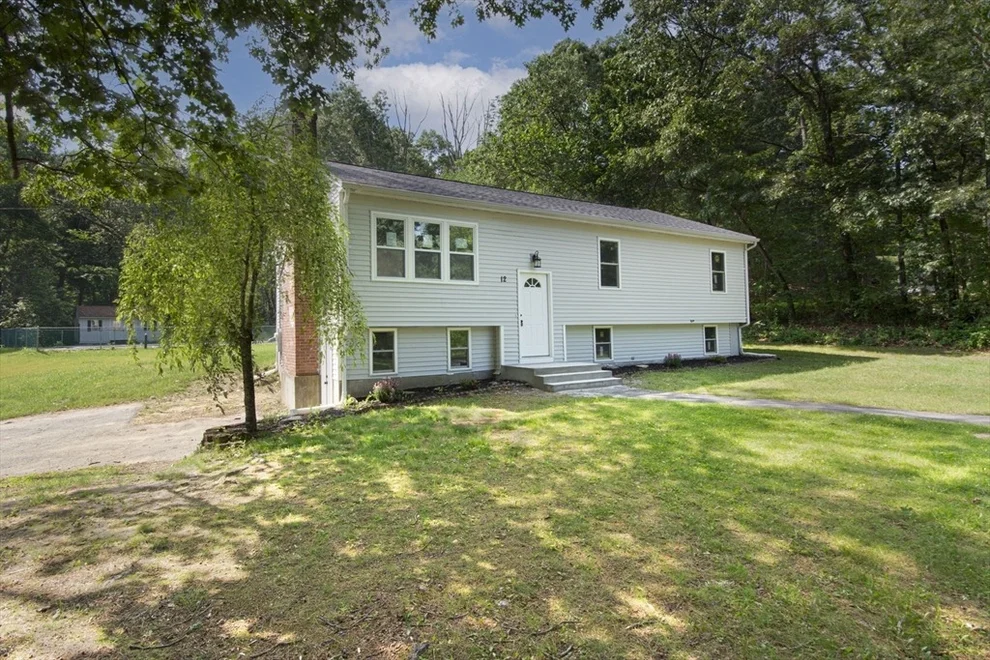 Unit for sale at 12 Central Tpke, Sutton, MA 01590