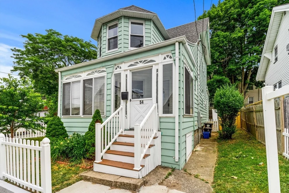 Unit for sale at 54 Marshall St, Quincy, MA 02171