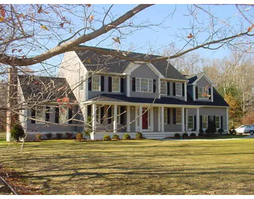 Unit for sale at 146 South Street, Norwell, MA 02061