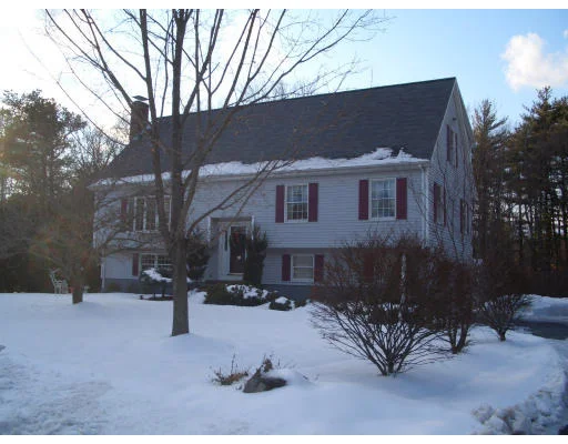 Unit for sale at 16 Allenhurst Way, Wilmington, MA 01887