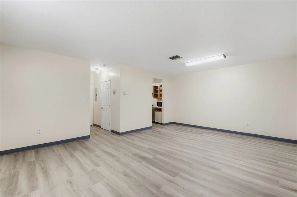 Unit for sale at 195 Thorndike St, Lowell, MA 01852