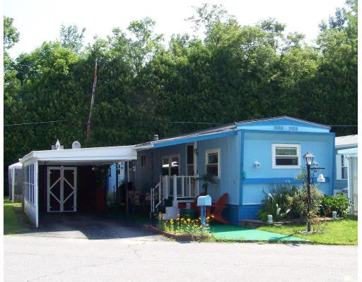Unit for sale at 276 Lunenburg St, Fitchburg, MA 01420