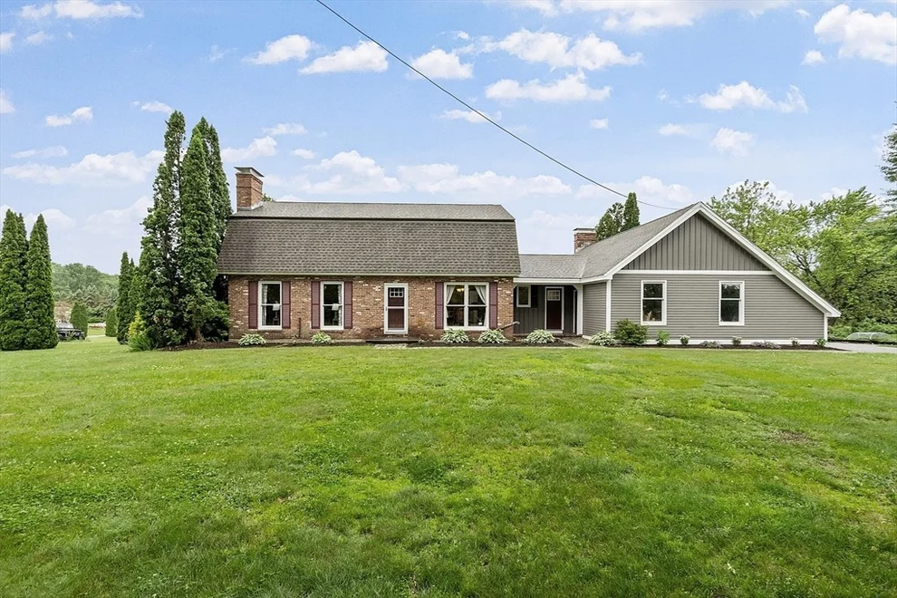 Unit for sale at 19 Otter River Rd, Winchendon, MA 01475