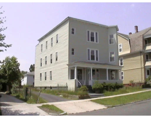 Unit for sale at 185-187 Hampshire St, Springfield, MA 01151