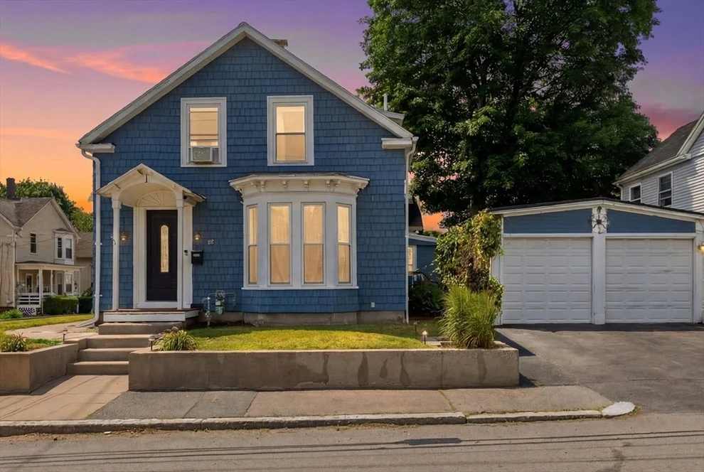 Unit for sale at 29 Fisher St, North Attleboro, MA 02760
