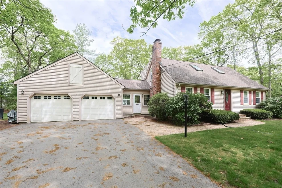 Unit for sale at 61 Old Farm Rd., North Attleboro, MA 02760