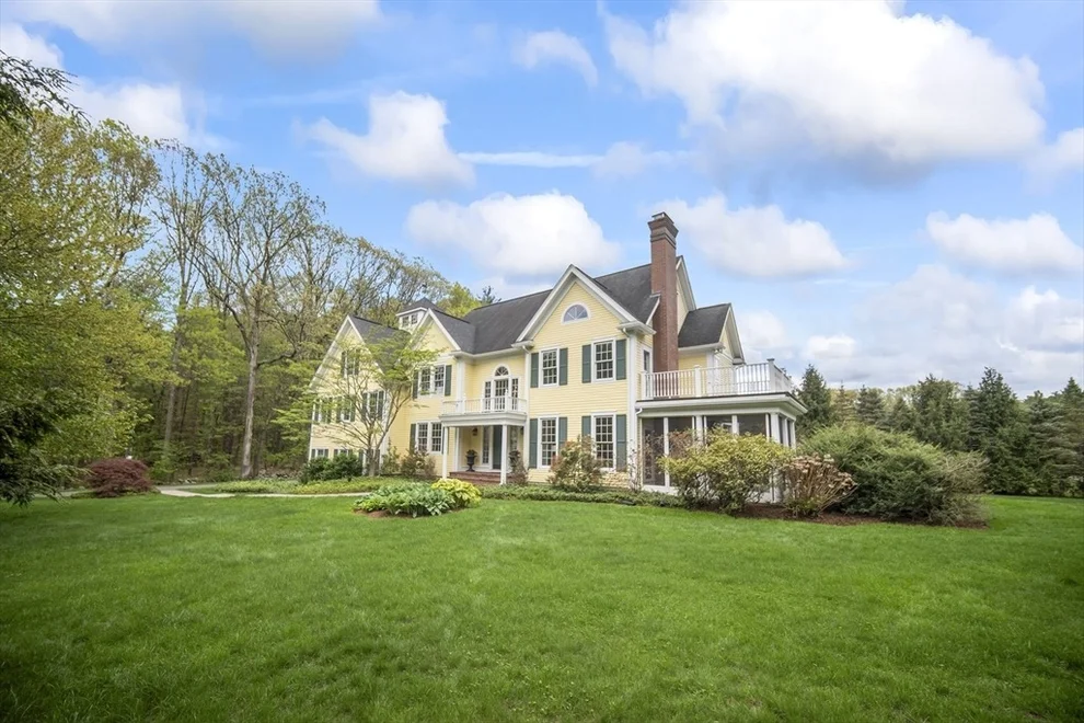 Unit for sale at 29 Codman Drive, Sudbury, MA 01776