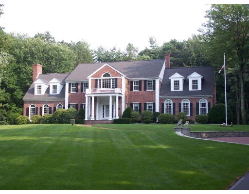 Unit for sale at 40 Grandview Road, Chelmsford, MA 01824