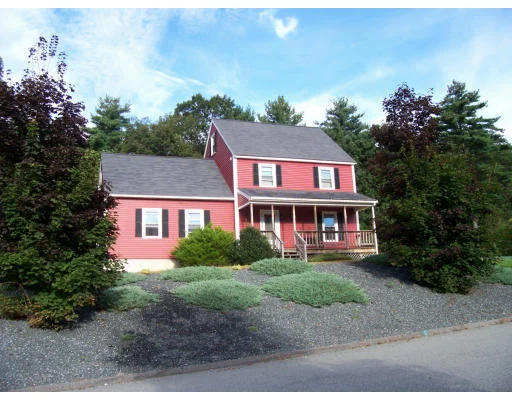 Unit for sale at 62 Church St, Uxbridge, MA 01569