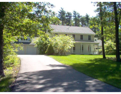 Unit for sale at 10 Fales Rd, Sharon, MA 02067