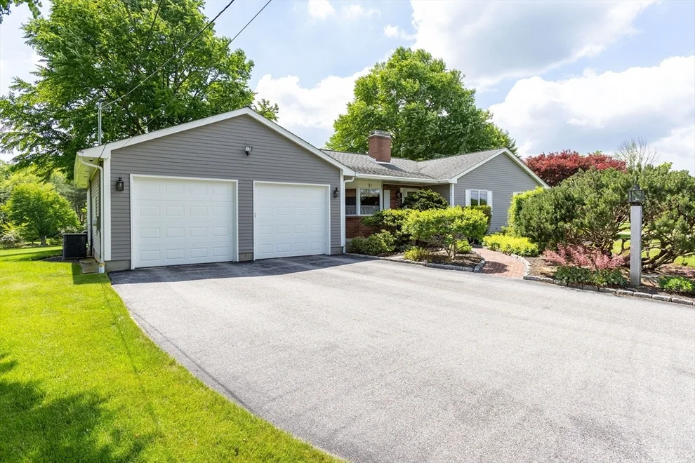 Unit for sale at 31 Fort Hill Road, Oxford, MA 01540