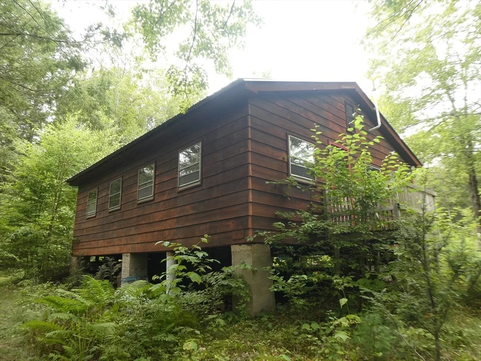 Unit for sale at 117 Curtis Rd, Worthington, MA 01098