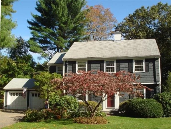 Unit for sale at 9 Berkeley Rd, Wellesley, MA 02482