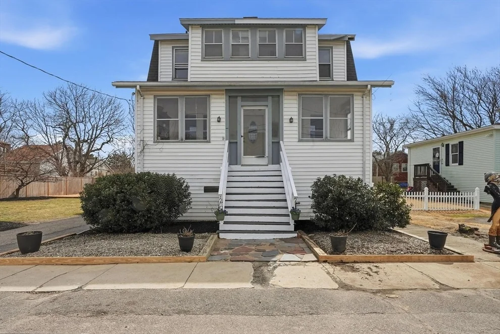Unit for sale at 48 Bates St, Hull, MA 02045