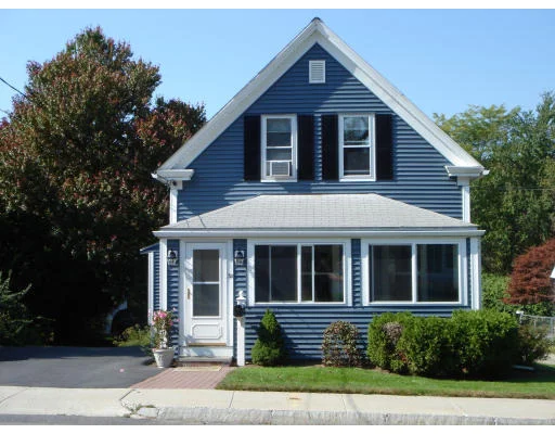 Unit for sale at 32 Grove St, Hopkinton, MA 01748