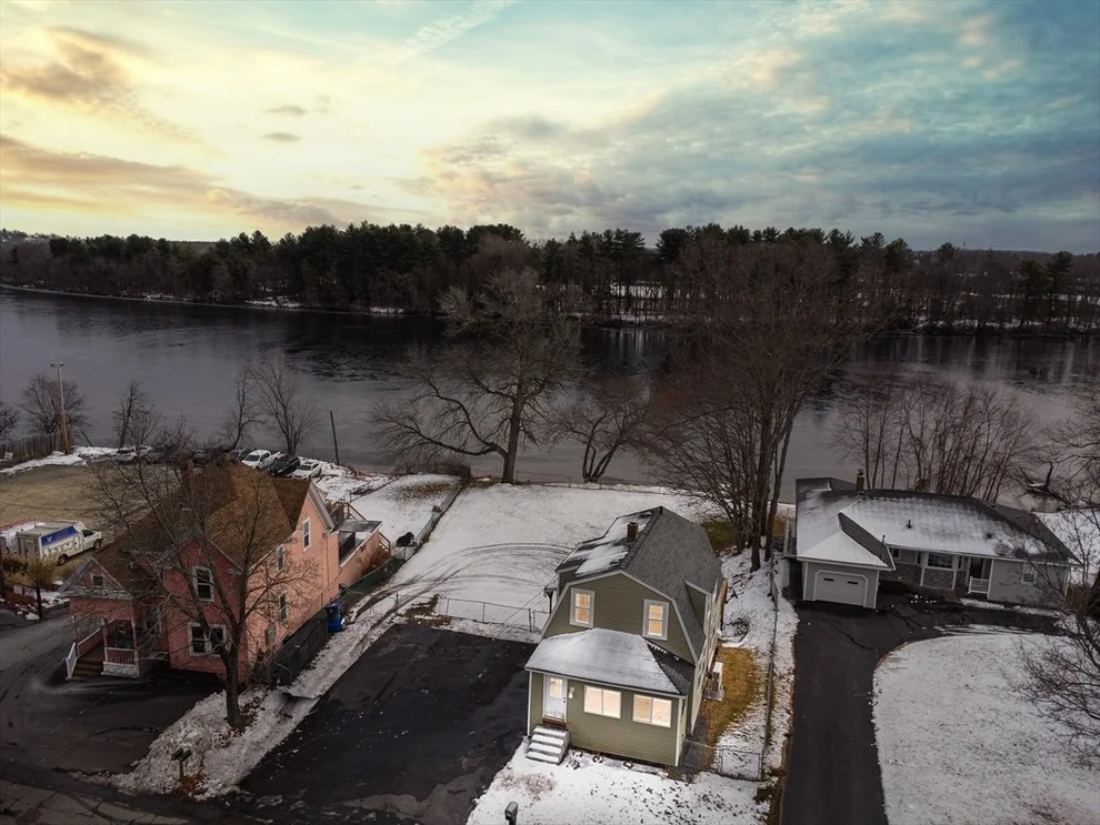 Unit for sale at 514 Lowell St, Methuen, MA 01844