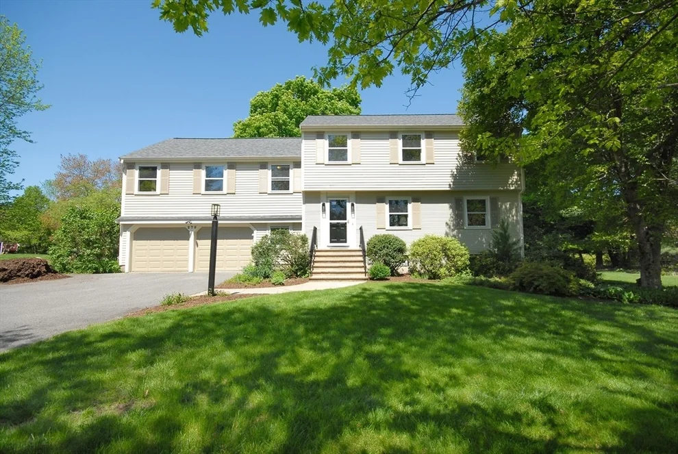 Unit for sale at 275 Old Harvard Road, Boxborough, MA 01719