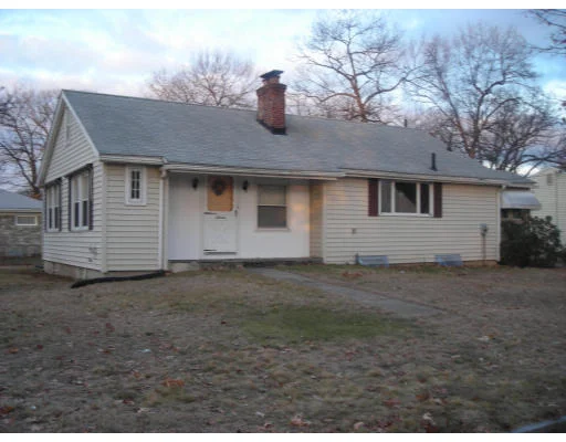 Unit for sale at 16 Fordham Street, Springfield, MA 01104