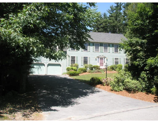 Unit for sale at 19 Samuel Parlin Dr, Acton, MA 01720