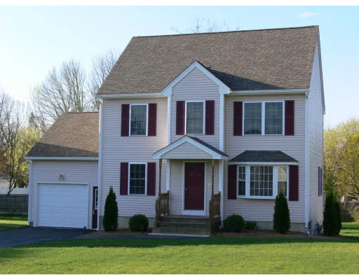 Unit for sale at 25 Dabby Way, Lowell, MA 01854
