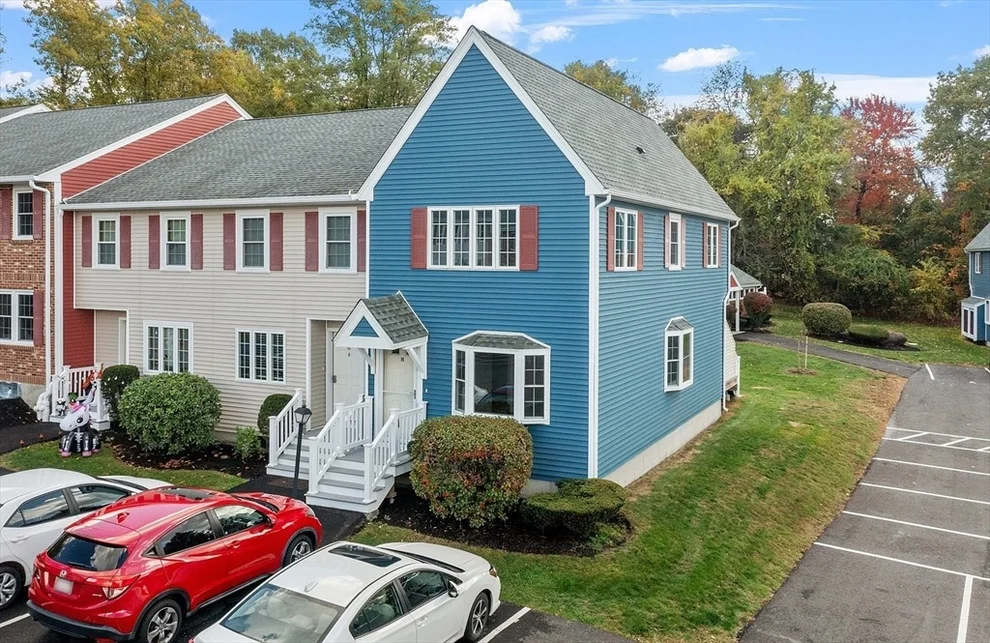 Unit for sale at 55 Fox Meadow Rd, Leominster, MA 01453