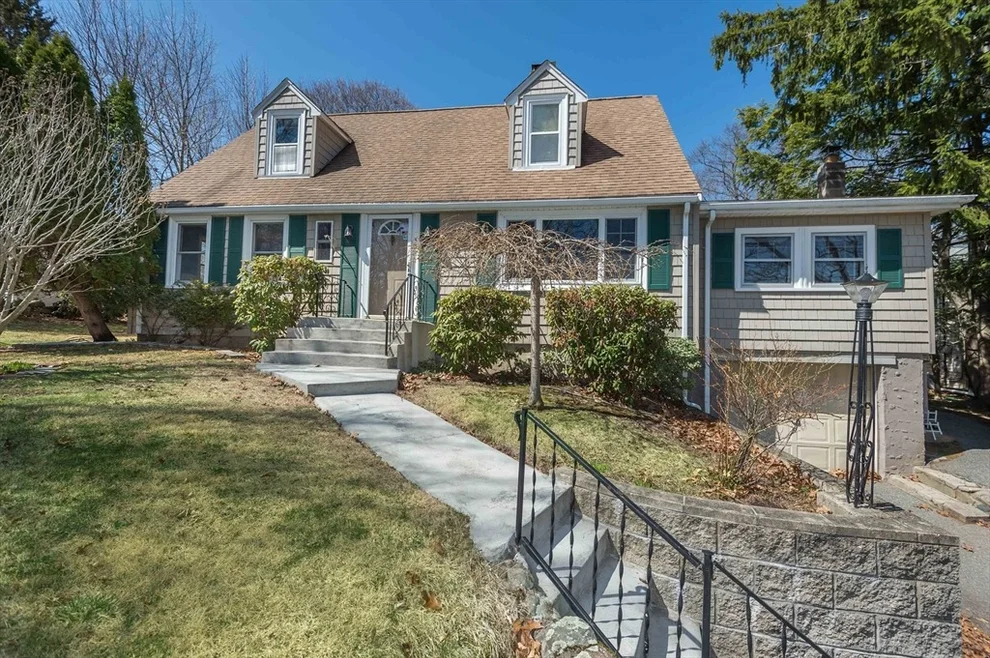 Unit for sale at 36 Middle St, Woburn, MA 01801