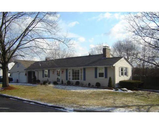 Unit for sale at 25 Jenney Ave, Shrewsbury, MA 01545