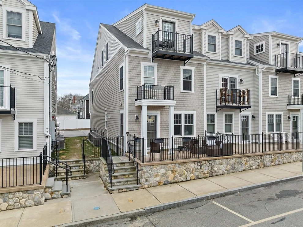 Unit for sale at 25 Howland St, Plymouth, MA 02360