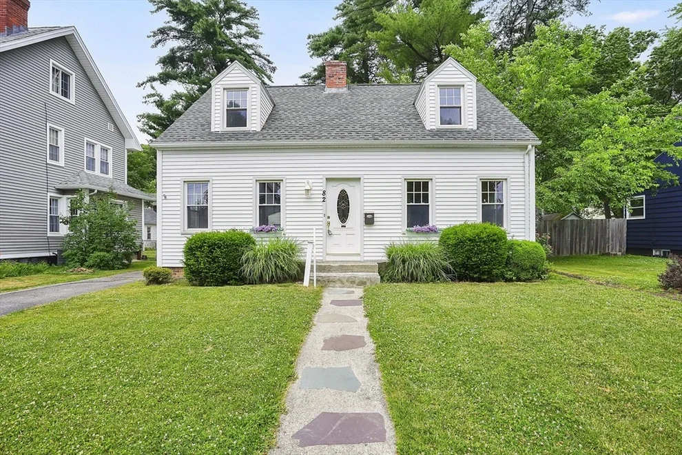Unit for sale at 82 Biltmore St, Springfield, MA 01108