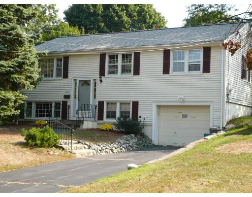 Unit for sale at 100 Roundtop Road, Framingham, MA 01701