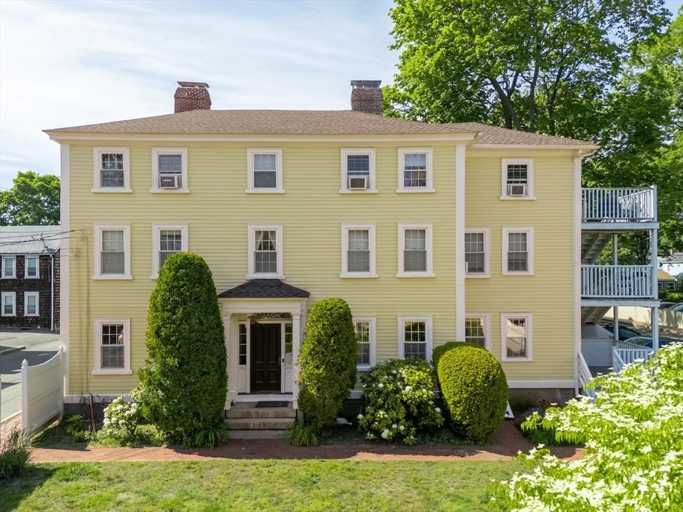 Unit for sale at 8 Williams Street, Salem, MA 01970