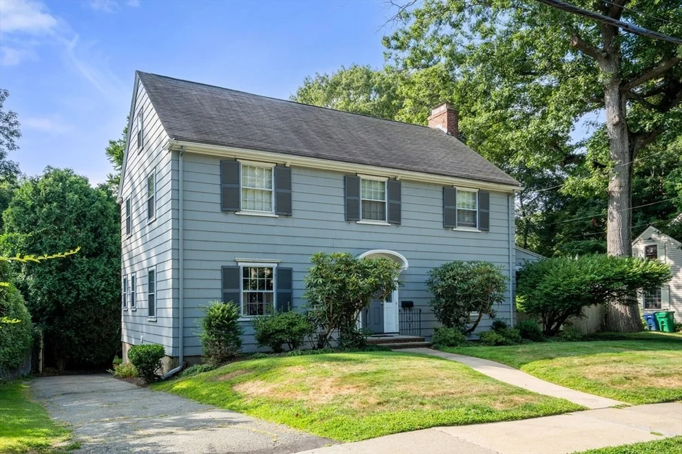 Unit for sale at 200 Lincoln St, Newton, MA 02461