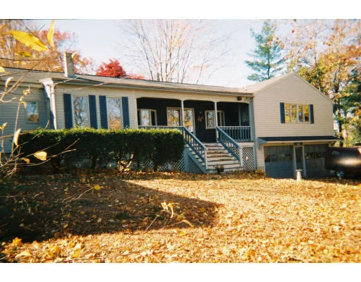 Unit for sale at 32 Sheldon St, Methuen, MA 01844