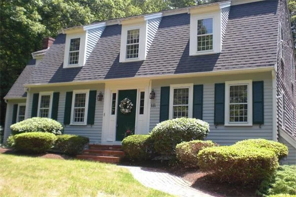 Unit for sale at 111 Earldor Circle, Marshfield, MA 02050