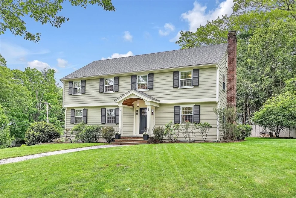 Unit for sale at 2 Woodway Rd, Wellesley, MA 02482