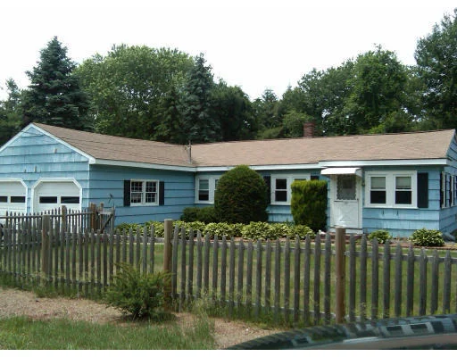 Unit for sale at 335 Gile Street, Haverhill, MA 01830