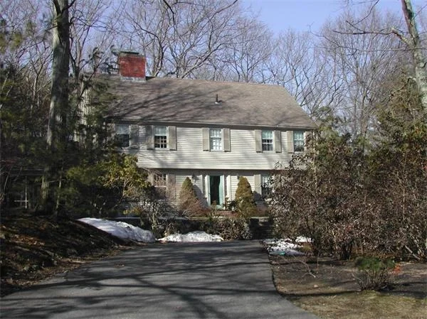 Unit for sale at 39 Black Oak Rd, Weston, MA 02493
