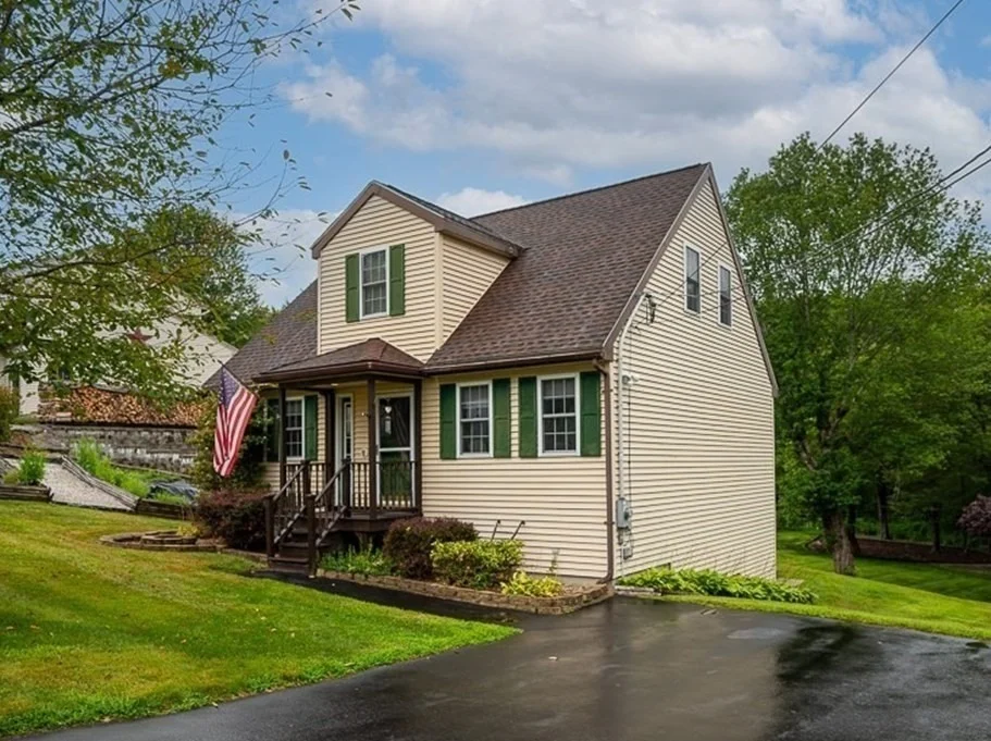 Unit for sale at 24 Jesse Rd, Dudley, MA 01571