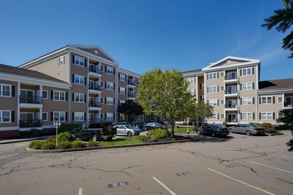Unit for sale at 989 East, Dedham, MA 02026