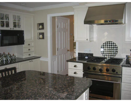 Unit for sale at 1 Edmonds Road, Concord, MA 01742