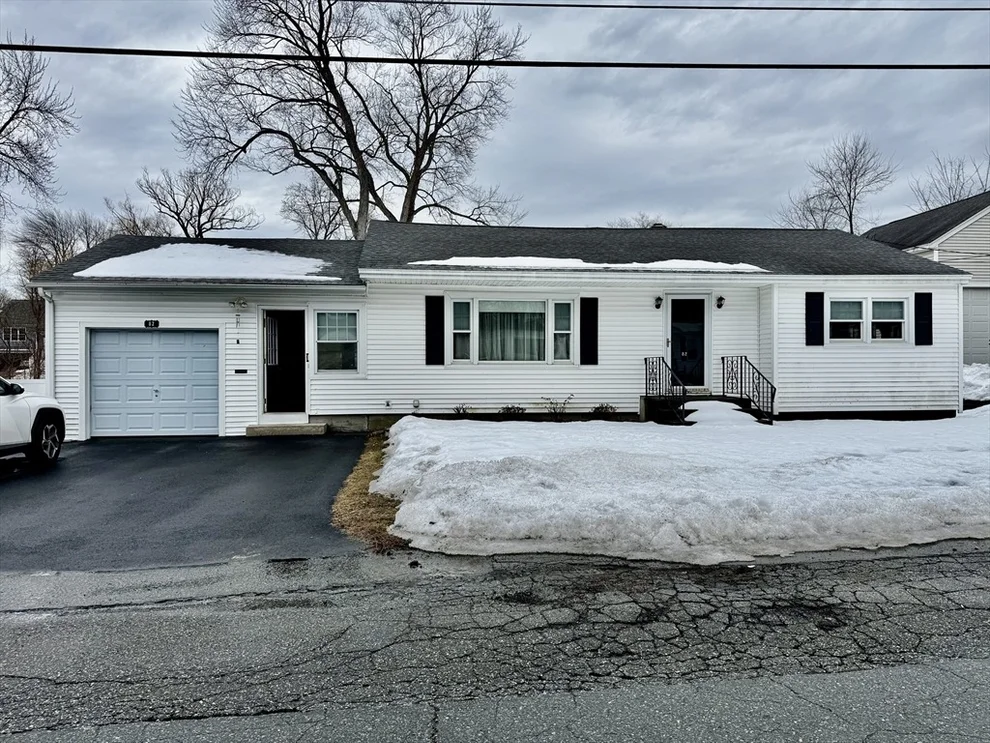 Unit for sale at 82 Magnolia St, Lowell, MA 01854