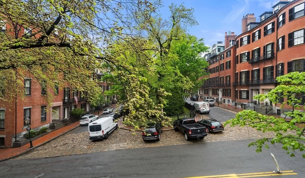 Unit for sale at 90 Mount Vernon St, Boston, MA 02108
