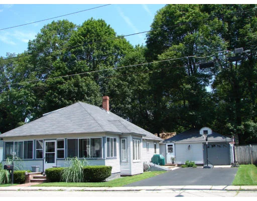 Unit for sale at 12 Squire St, Franklin, MA 02038