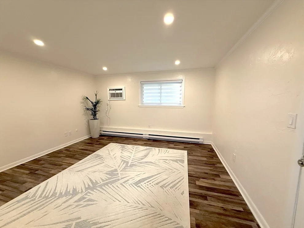 Unit for sale at 16 Erick Rd, Mansfield, MA 02048
