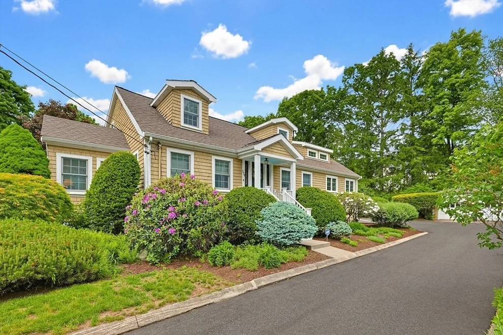 Unit for sale at 310 Sumner St, Stoughton, MA 02072