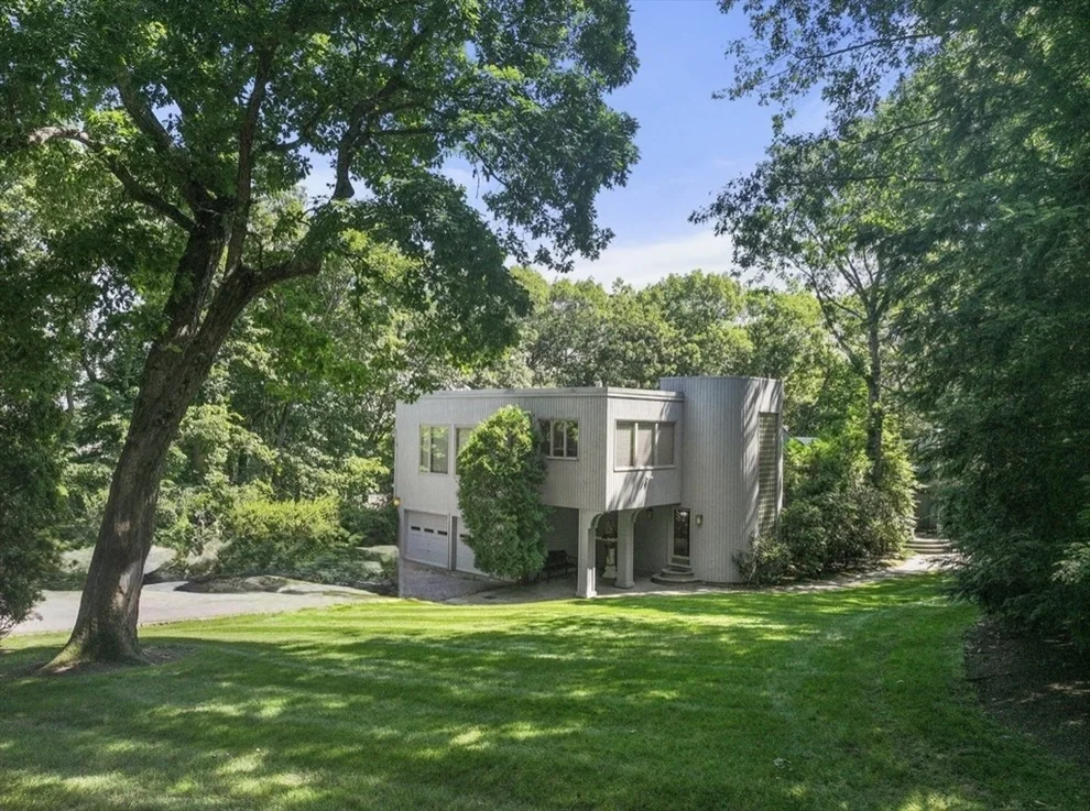Unit for sale at 108 Codman Rd, Brookline, MA 02445
