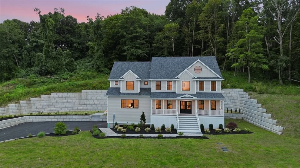 Unit for sale at 161 Bridge St, Hamilton, MA 01982